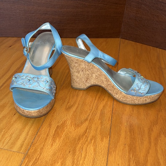 Blue wedges - Picture 2 of 3